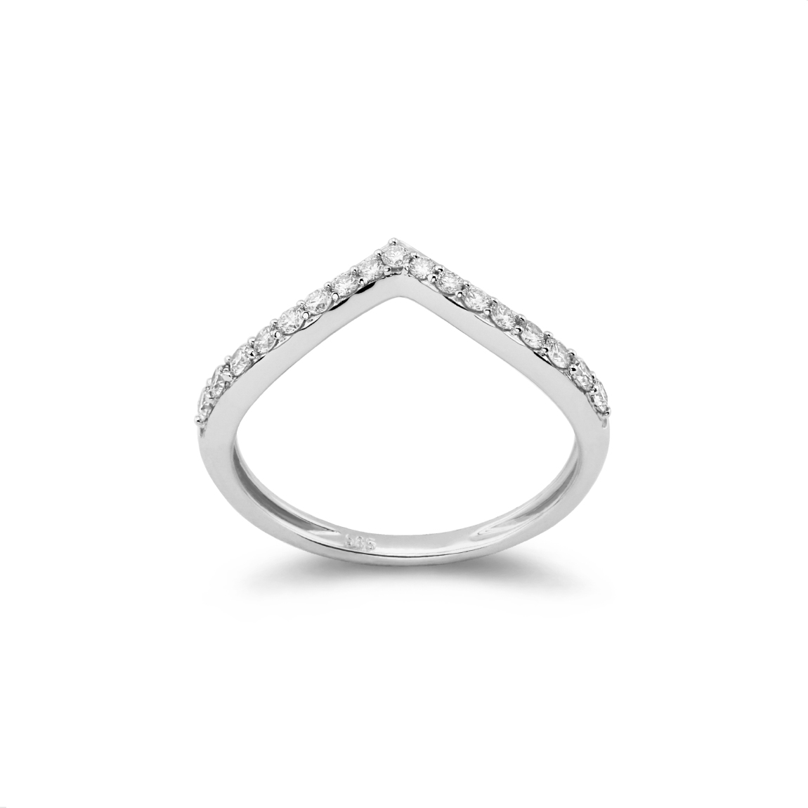 Chevron diamond ring